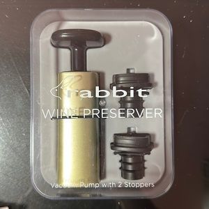 Rabbit Wine Preserver